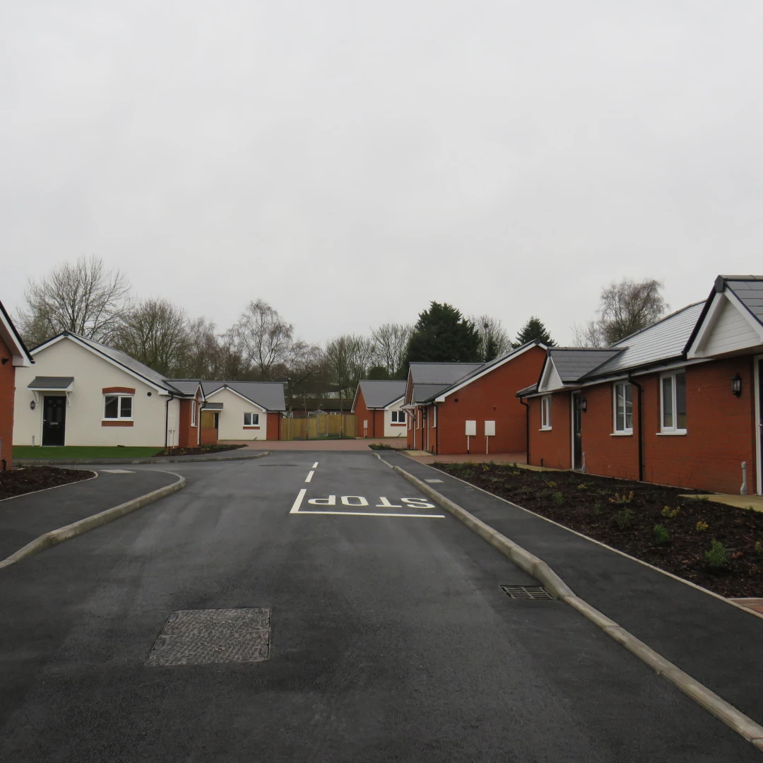 LEACROFT AVENUE, BUSHBURY